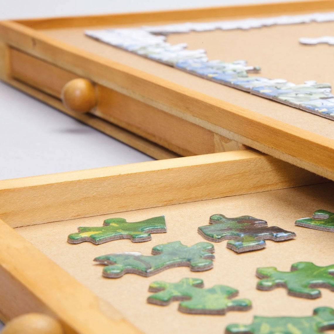 Puzzletisch bis zu 500 Teile - mit 4 ausziehbaren Schubladen - tragbares Puzzle Brett aus Holz - einfach verstaubau - Erwachsene & Kinder