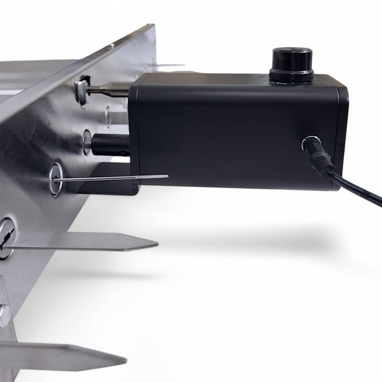 Mangal Set Taschkent 9er Drehspieß 230V Motor Spieße