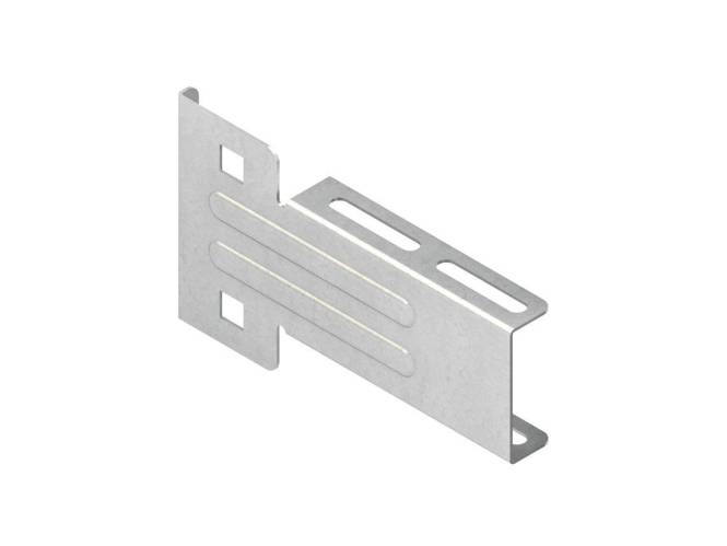 Eine Metallhalterung mit mehreren Schlitzen und Löchern für Montagezwecke, die für strukturelle Unterstützung und Ausrichtung ausgelegt ist.