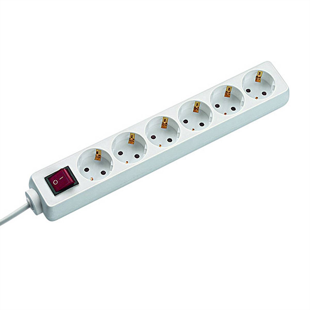 Eine Steckdosenleiste mit sechs Buchsen und einem roten Ein-/Aus-Schalter auf der linken Seite, konzipiert für Elektrosteckerverbindungen, dargestellt auf weißem Hintergrund.