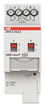 Ein blaues modulares Klemmenbrett mit Schraubanschlüssen, entwickelt zur Montage auf einer DIN-Schiene, verwendet zum sicheren Anschluss von Elektrokabeln.