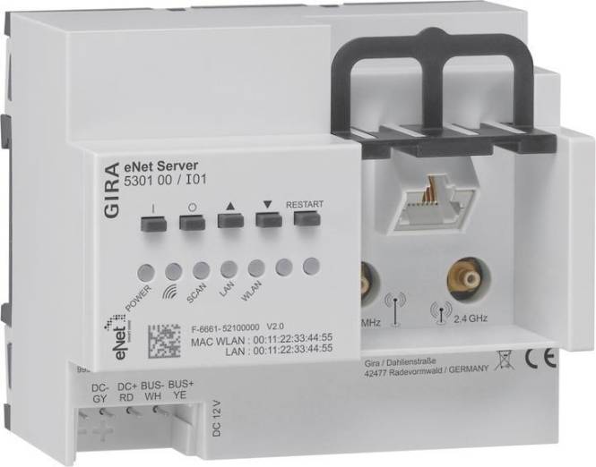 GIRA eNet Server-Gerät mit Indikatoren für Stromversorgung, Scan, LAN und WLAN. Konfigurierbar über Ethernet-Anschlüsse, Produktcode „5301 00 / 01