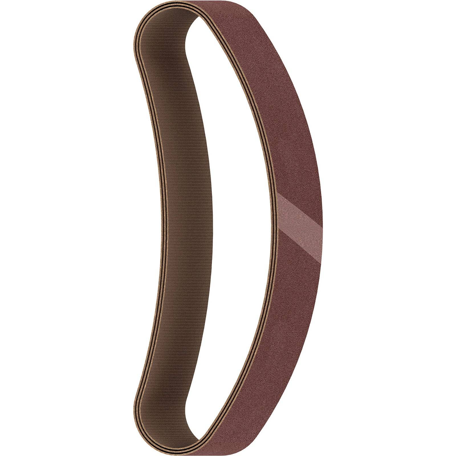 Ein brauner Schleifgürtel mit einem diagonalen Linienmuster, der zum Glätten von Oberflächen verwendet wird, wird vor einem weißen Hintergrund gezeigt.