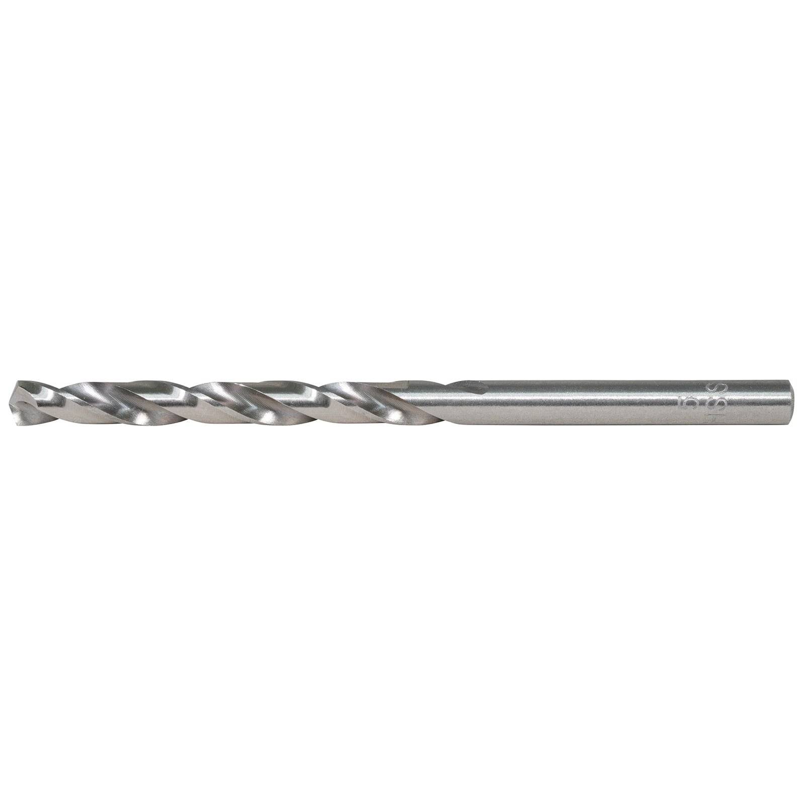 Eine Nahaufnahme eines silbernen metallischen Bohrers mit Spiralrillen, der zum Bohren von Löchern in verschiedenen Materialien verwendet wird.