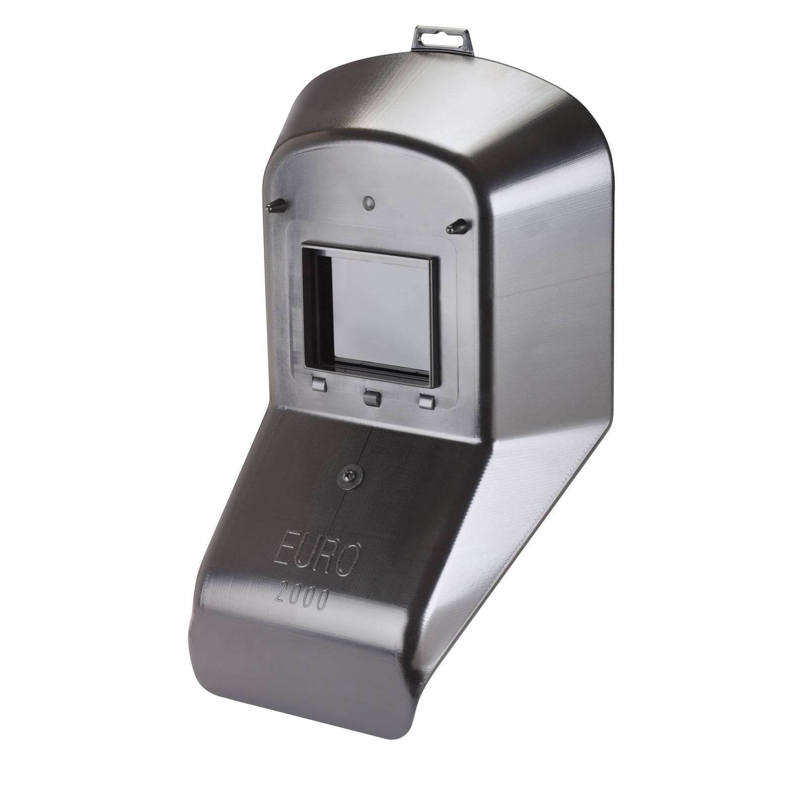 Ein metallischer Schweißhelm mit einer rechteckigen Sichtfläche und der Gravur 'EURO 2000' nahe dem unteren Rand.