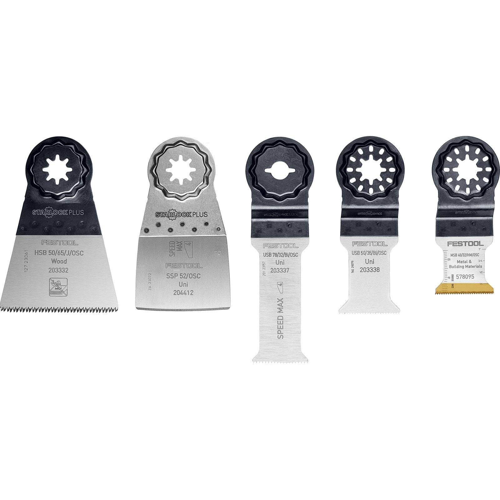 Fünf oszillierende Multitool-Sägeblätter in einer Reihe, jedes mit unterschiedlichen Formen und Größen für verschiedene Schneidanwendungen, gekennzeichnet mit Produktcodes.