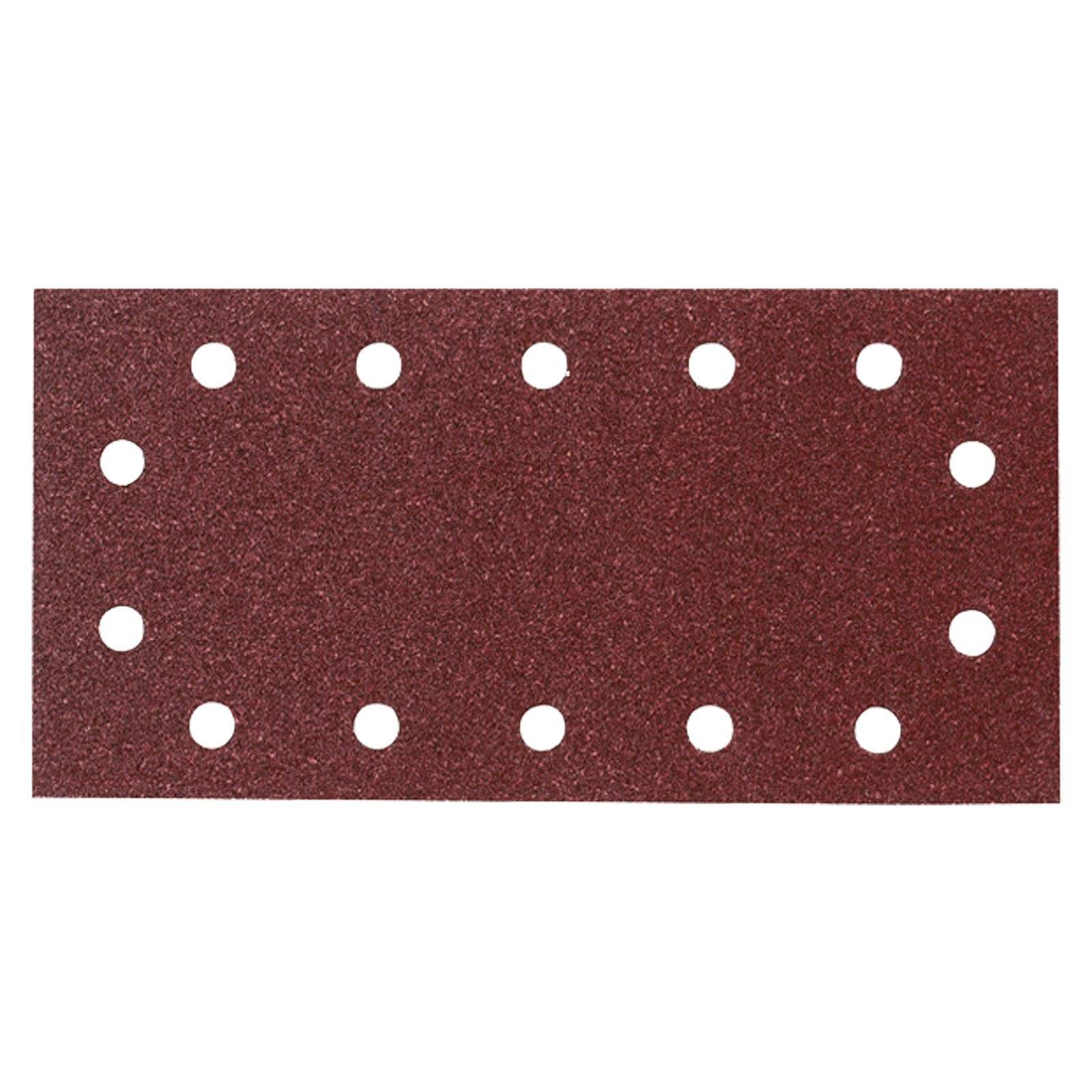 Rechteckiges Blatt roten Schmirgelpapiers mit gleichmäßig verteilten Löchern entlang der Kanten.