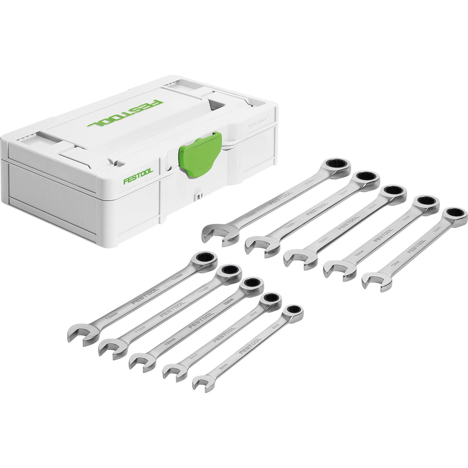 Ein Satz von neun Kombischlüsseln mit Knarrenkopf liegt neben einem markierten Werkzeugkoffer.