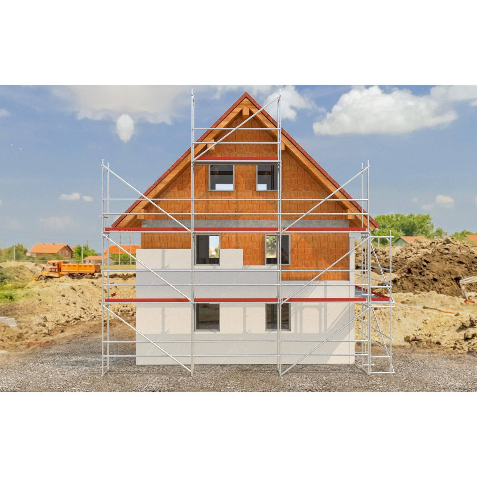 Ein im Bau befindliches Haus mit Gerüsten an der Außenseite. Das Gebäude hat ein dreieckiges Dach, und Baumaterialien sind zu sehen.