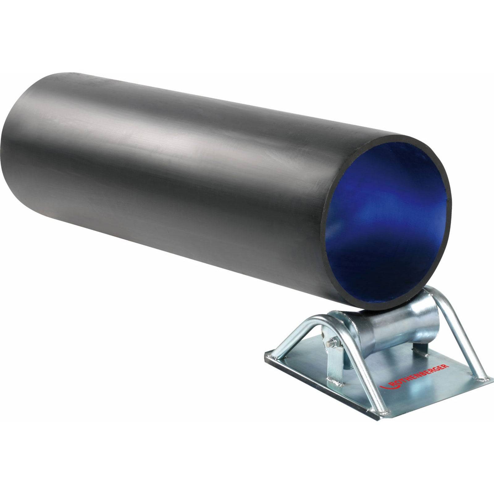 Eine schwarze zylindrische Rolle, die auf einer Metallhalterung ruht.