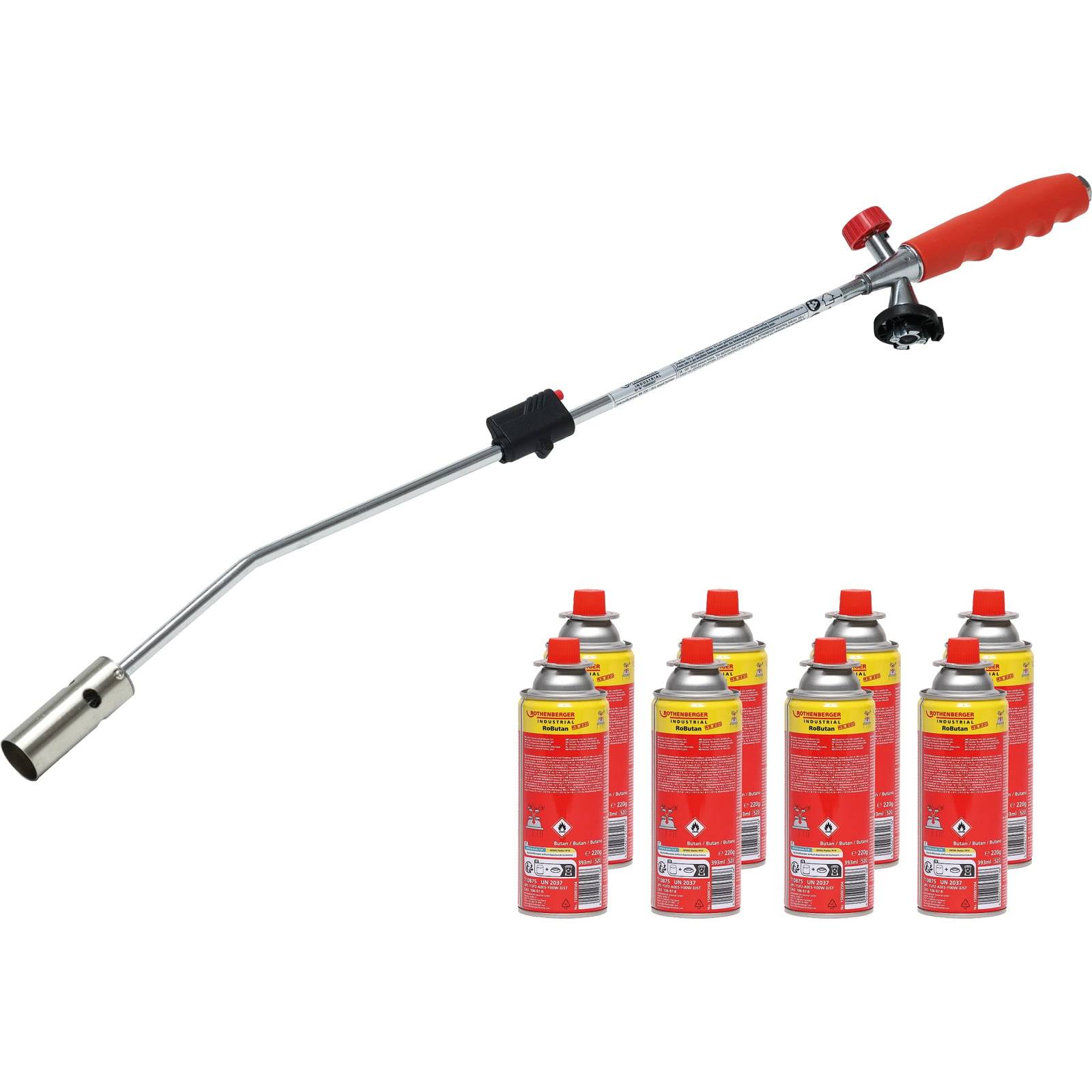 Eine Unkrautbrenner mit langem Griff und rotem Griff, der neben sechs roten Propangaskanistern präsentiert wird.