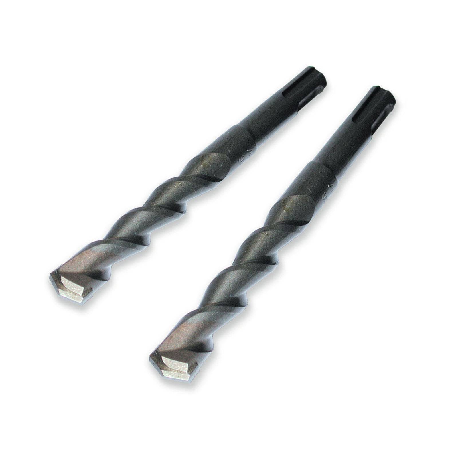 Zwei schwarze Spiralbohrer mit flachen Spitzen, parallel zueinander auf weißem Hintergrund ausgerichtet.