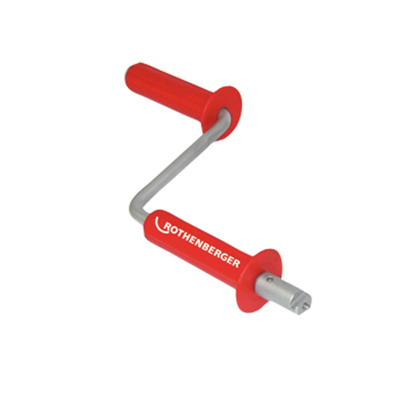 Ein rotes manuelles Schneckenbohrwerkzeug mit Kurbel, entwickelt zum Freimachen verstopfter Rohre.