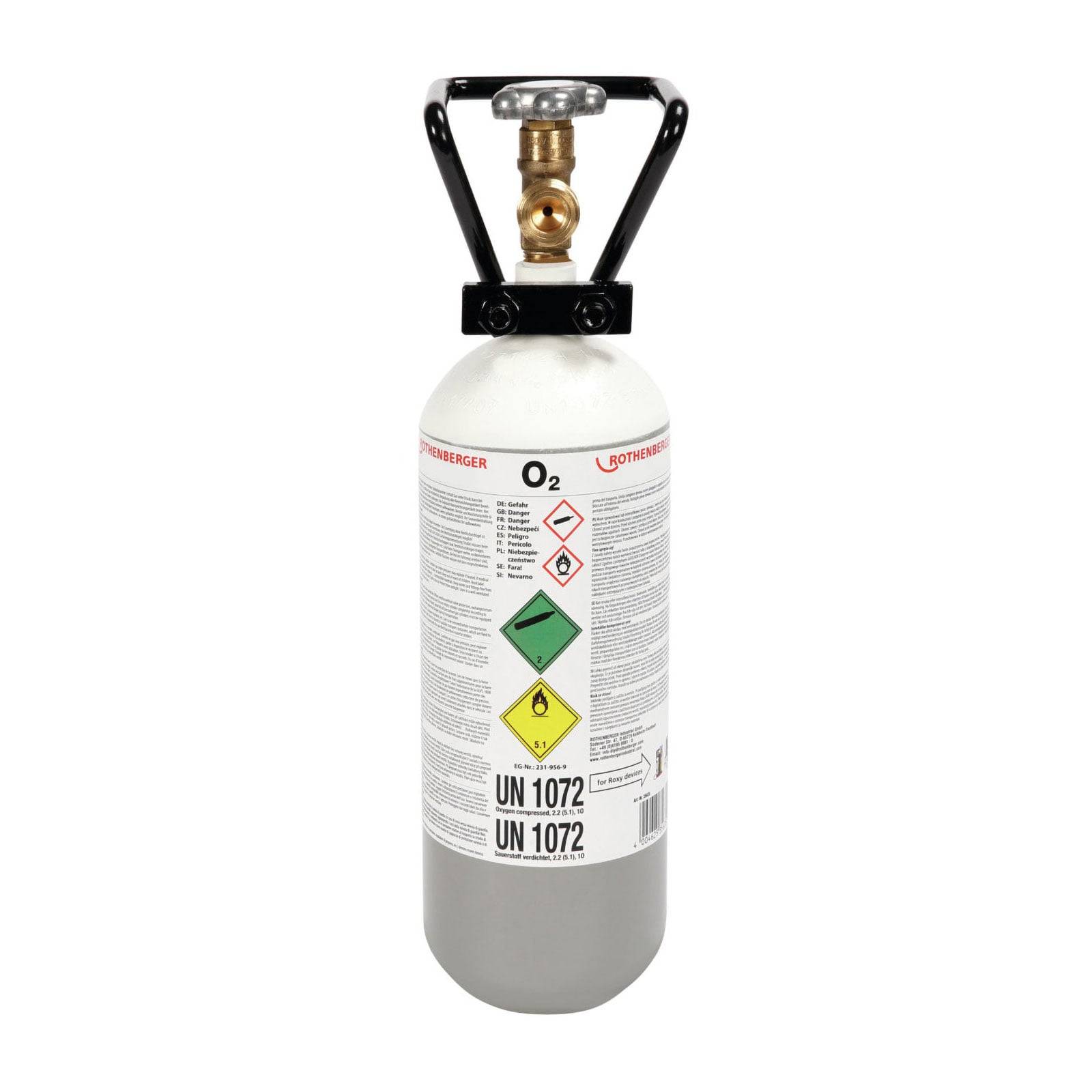 Eine weiße Sauerstoffgasflasche mit Sicherheitsetiketten, einschließlich Gefahrensymbolen, Herstellerangaben und UN-Nummer 1072, mit einem schwarzen Tragegriff.