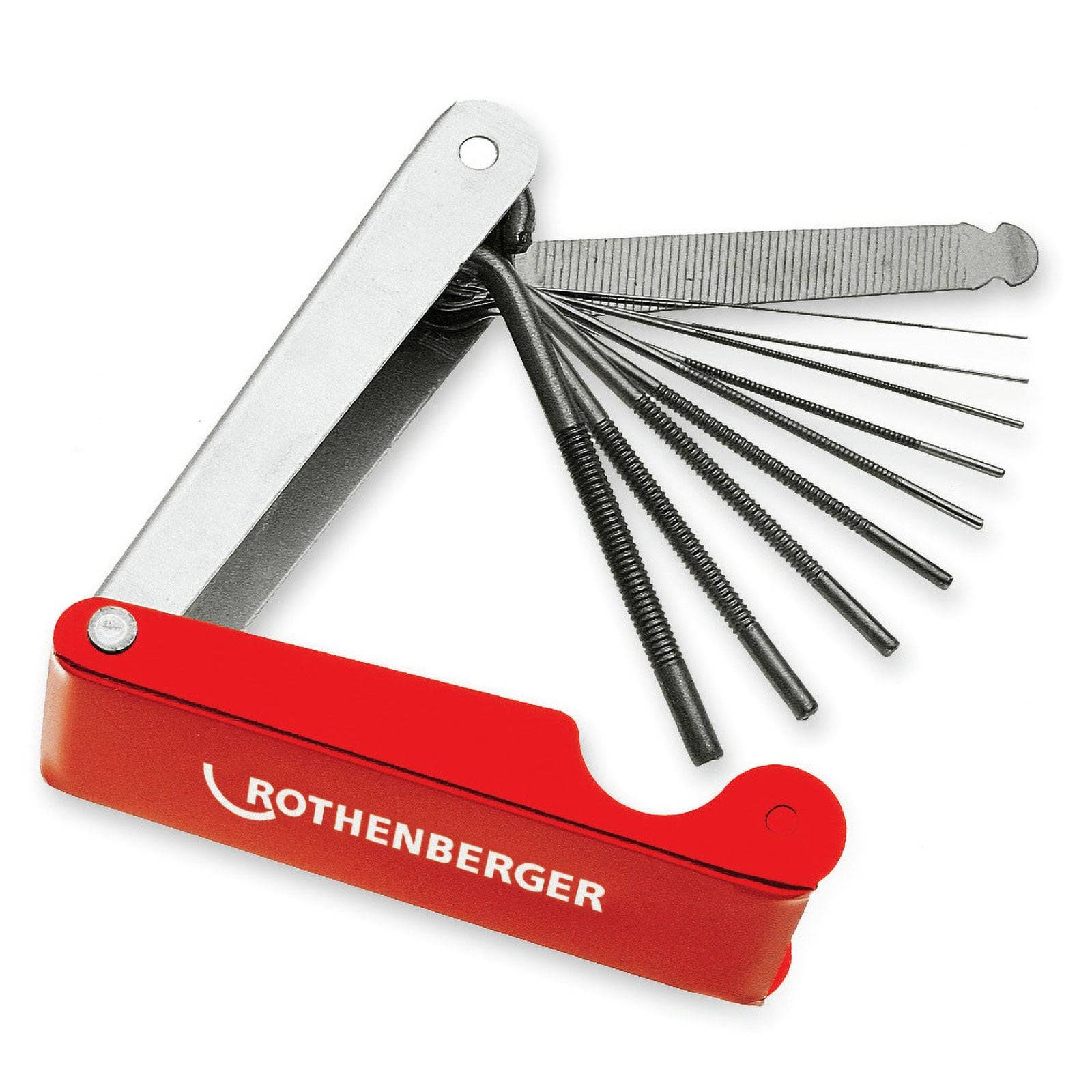 Ein Multitool mit mehreren kleinen, dünnen Feilen und einem roten Griff mit der Aufschrift 'Rothenberger'. Geeignet für Präzisionsmetallarbeiten oder Rohrreinigung.
