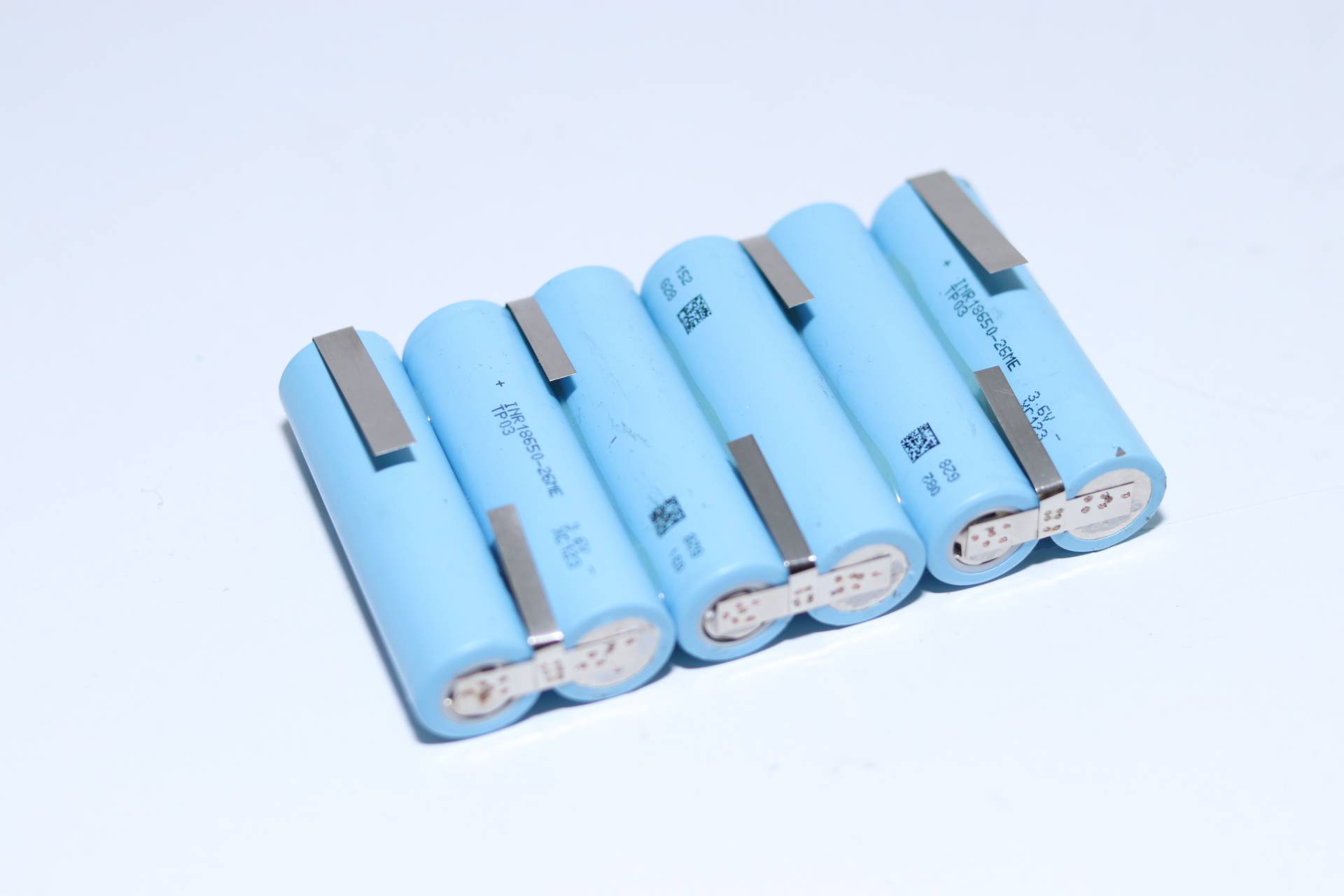 Akkupack für ECOVACS Robotics 6ISR18650-2200 / 6ICNMR19/66 - 22,2 Volt Li-Ion zum Selbsteinbau