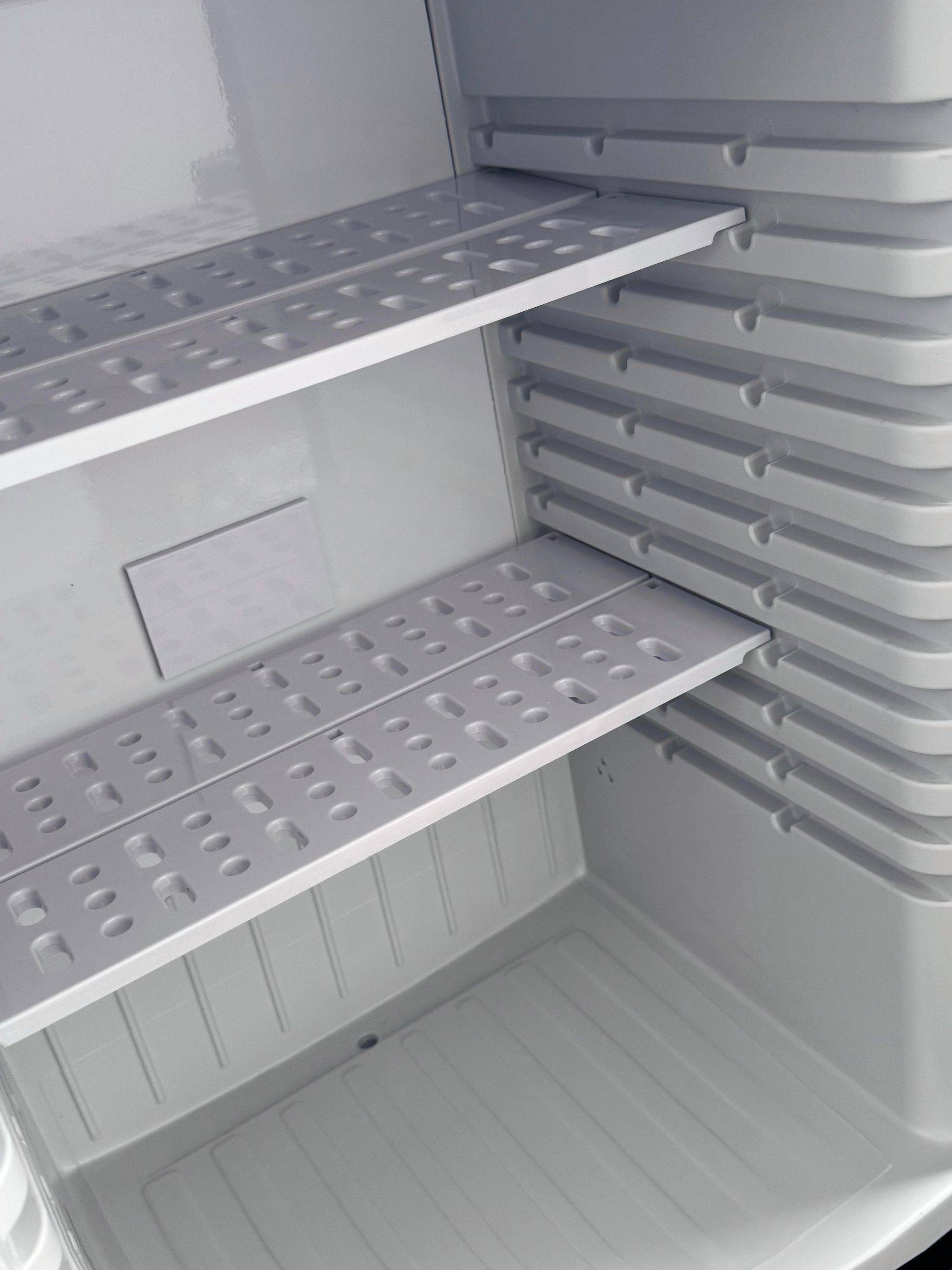 PKM Hotel Mate MC40E Semi-Konduktor-Kühlschrank 34 L geräuschlos leise schwarz