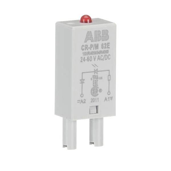 Eine Fotografie eines ABB-Relais CR-P/M 62E, 1SVR405618R4000, konzipiert für den Betrieb mit 24-60 V AC/DC, mit einer Schaltskizze und rotem Indikator.
