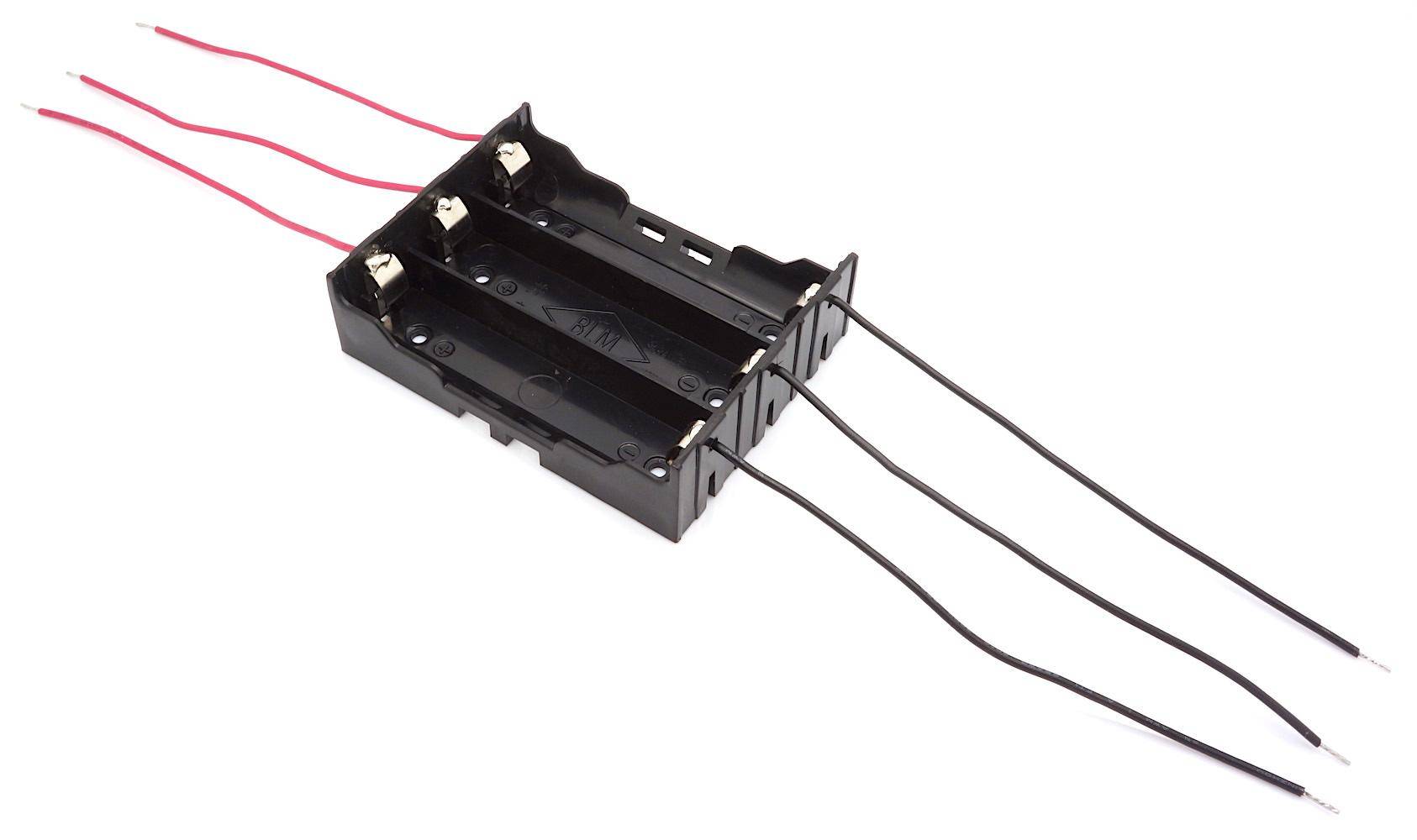 Batteriehalter für 3x 18650 mit Anschlusskabel, Einzelausgang