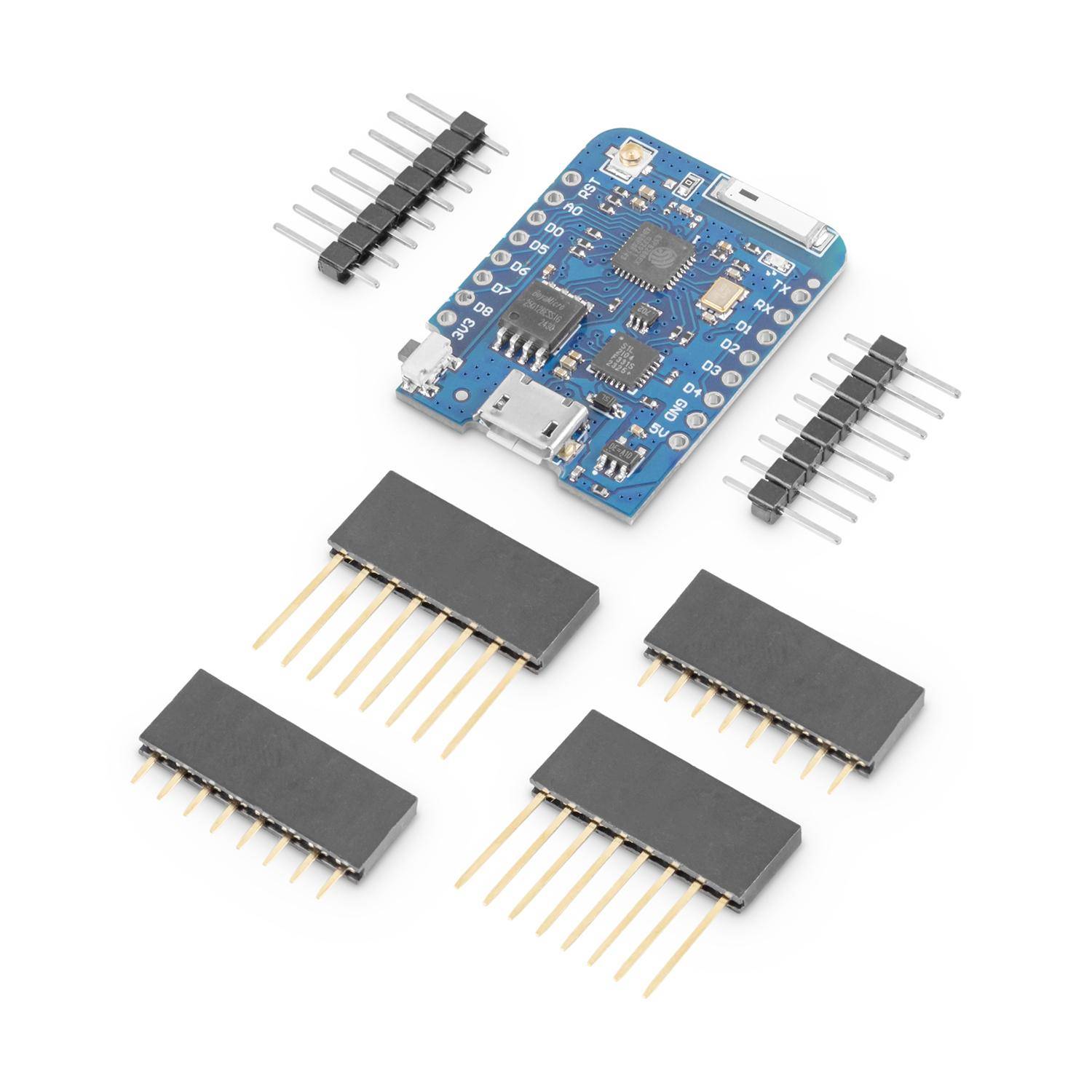 Eine blaue Mikrocontroller-Platine, umgeben von Pins und Anschlüssen, die für elektronische Projekte und Prototyping verwendet wird.
