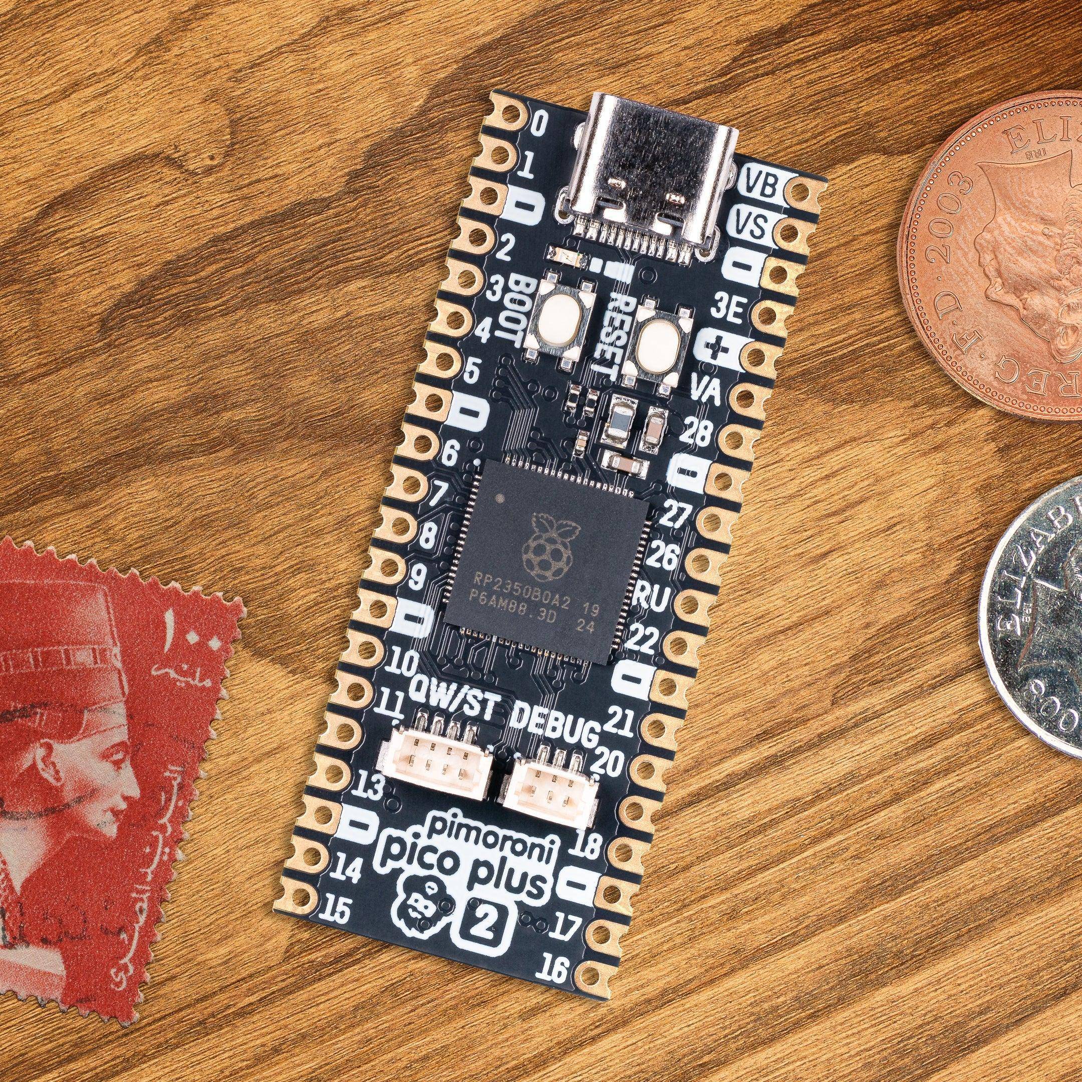 Pimoroni Pico Plus 2 RP2350 Entwicklungsboard, 16MB Flash, 8MB PSRAM, USB-C, Qwiic/ST, 600mA, 3-5,5V