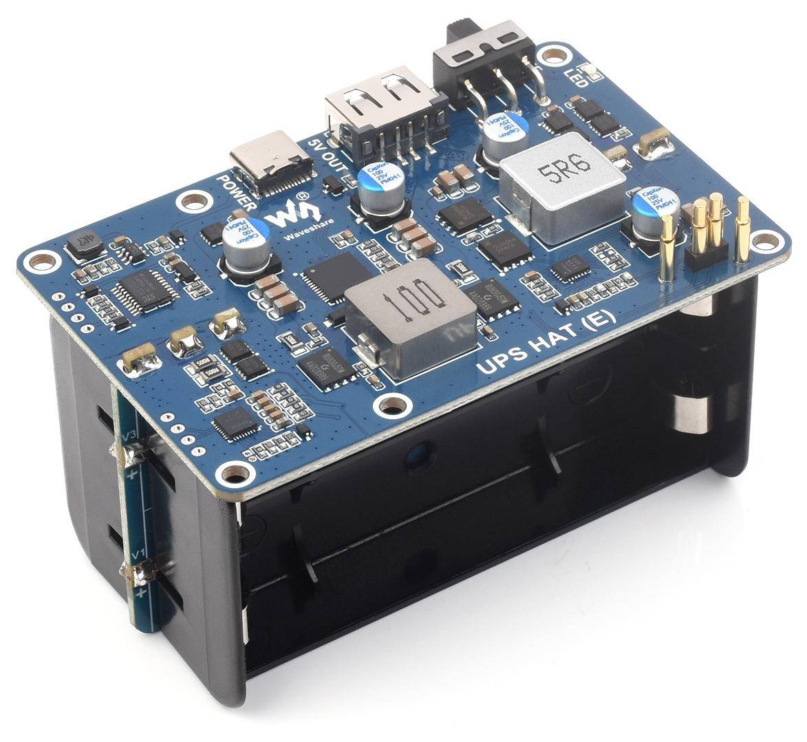 Waveshare UPS HAT E für Raspberry Pi, 4x Akku-Slots, Bi-Directional Charging, I2C, Pogo Pins, 5V 6A
