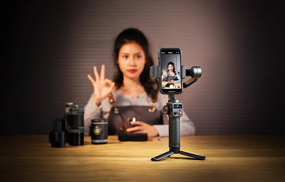 Hohem iSteady M6, Gimbal für Smartphones, 3-Achsen, 400g Traglast