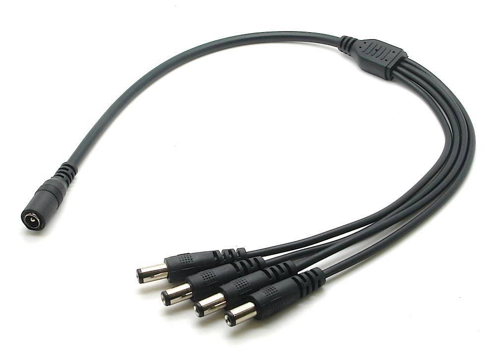DC Hohlstecker 5,5 x 2,1mm Y-Verteiler 1x Buchse - 4x Stecker