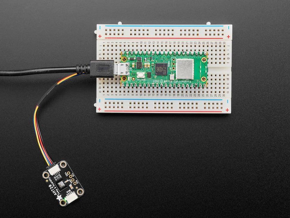 Adafruit PiCowbell Proto, Reset-Button, STEMMA QT, Qwiic-Anschluss, für Raspberry Pi Pico