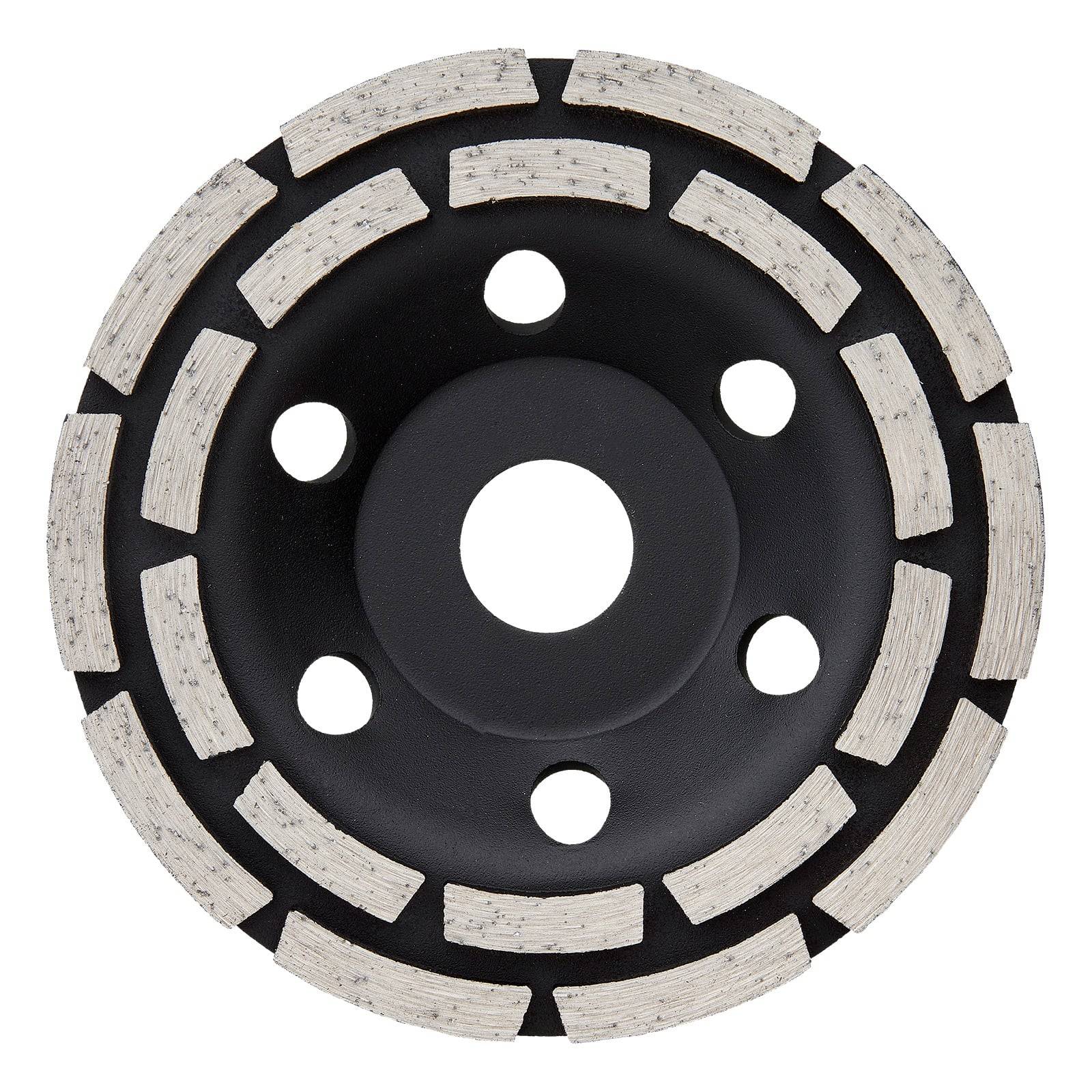 Ein Schleifrad mit segmentierten Diamantspitzen, die in einem kreisförmigen Muster angeordnet sind, das zum Schneiden oder Schleifen harter Materialien wie Beton verwendet wird.