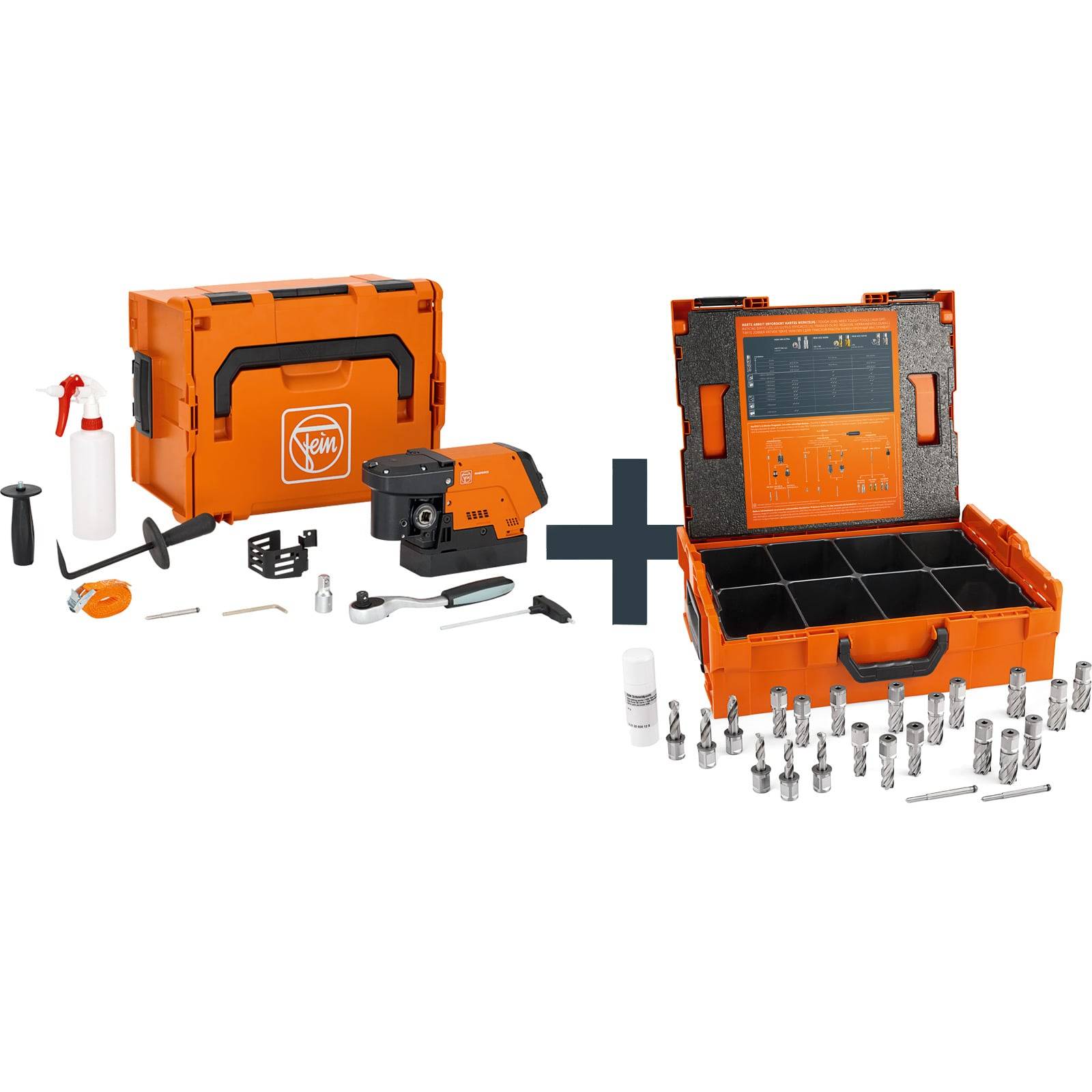 Zwei orangefarbene Werkzeugkästen liegen nebeneinander; einer enthält verschiedene Werkzeuge und der andere eine organisierte Steckschlüsselsatz, was einen Kombinationssatz zeigt.