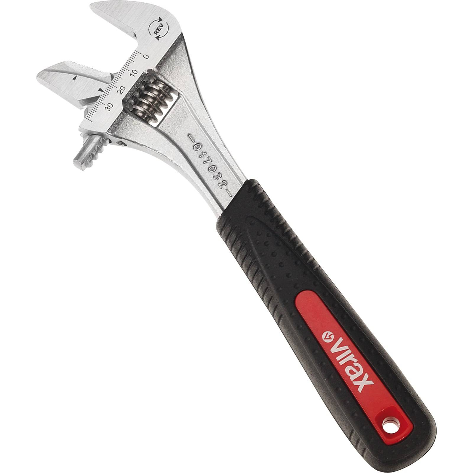 Ein verstellbarer Schraubenschlüssel mit einem Metallkopf und einem schwarz-roten Griff, mit der Aufschrift 