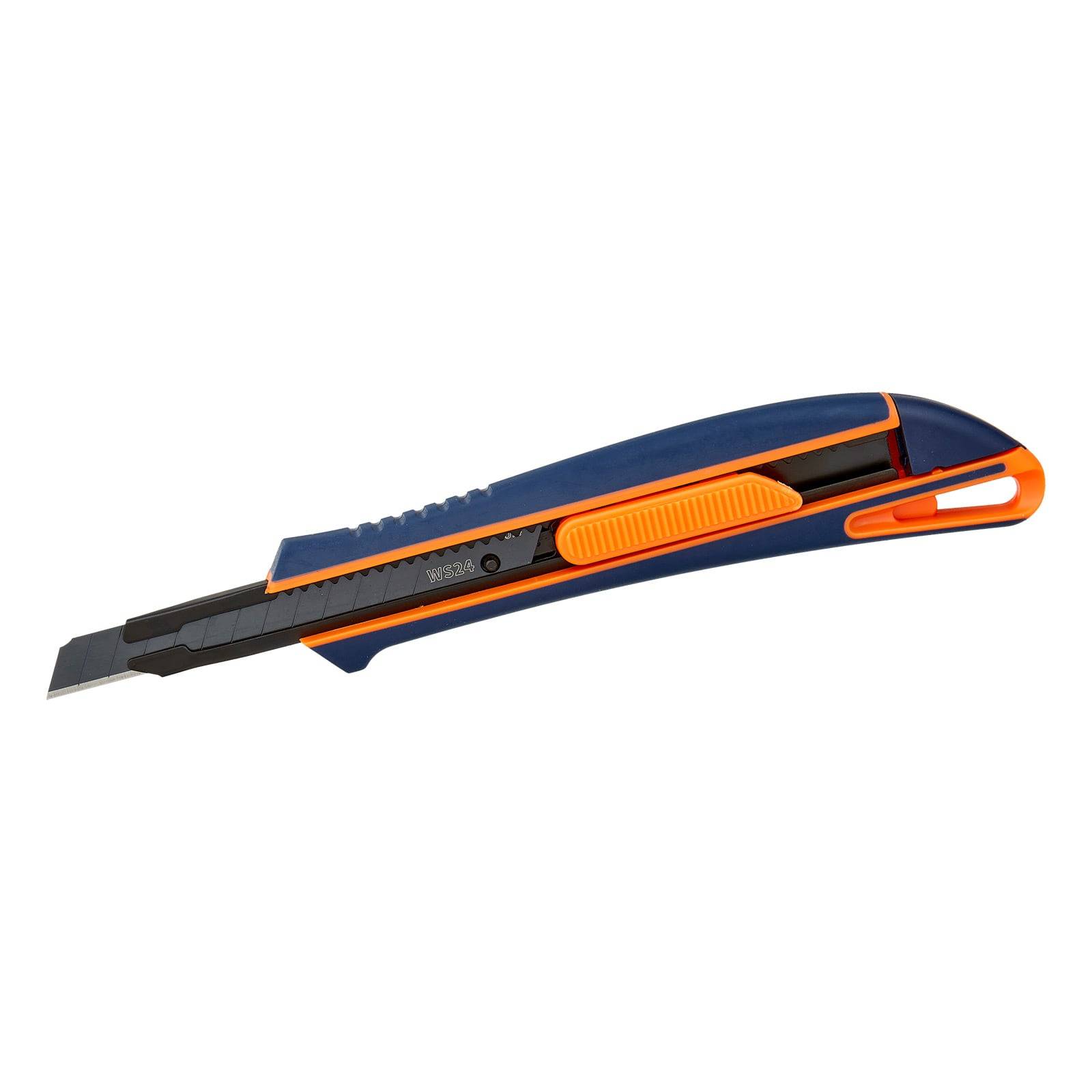 Ein blau-orangener Utility-Messer mit einziehbarer Klinge, von der Seite gezeigt.