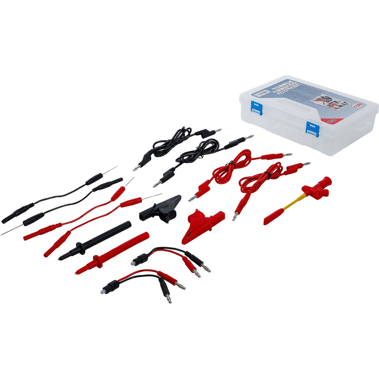 Ein Satz roter und schwarzer Messleitungen und Prüfspitzen für elektrische Tests, die neben einem transparenten Aufbewahrungskoffer ausgelegt sind.