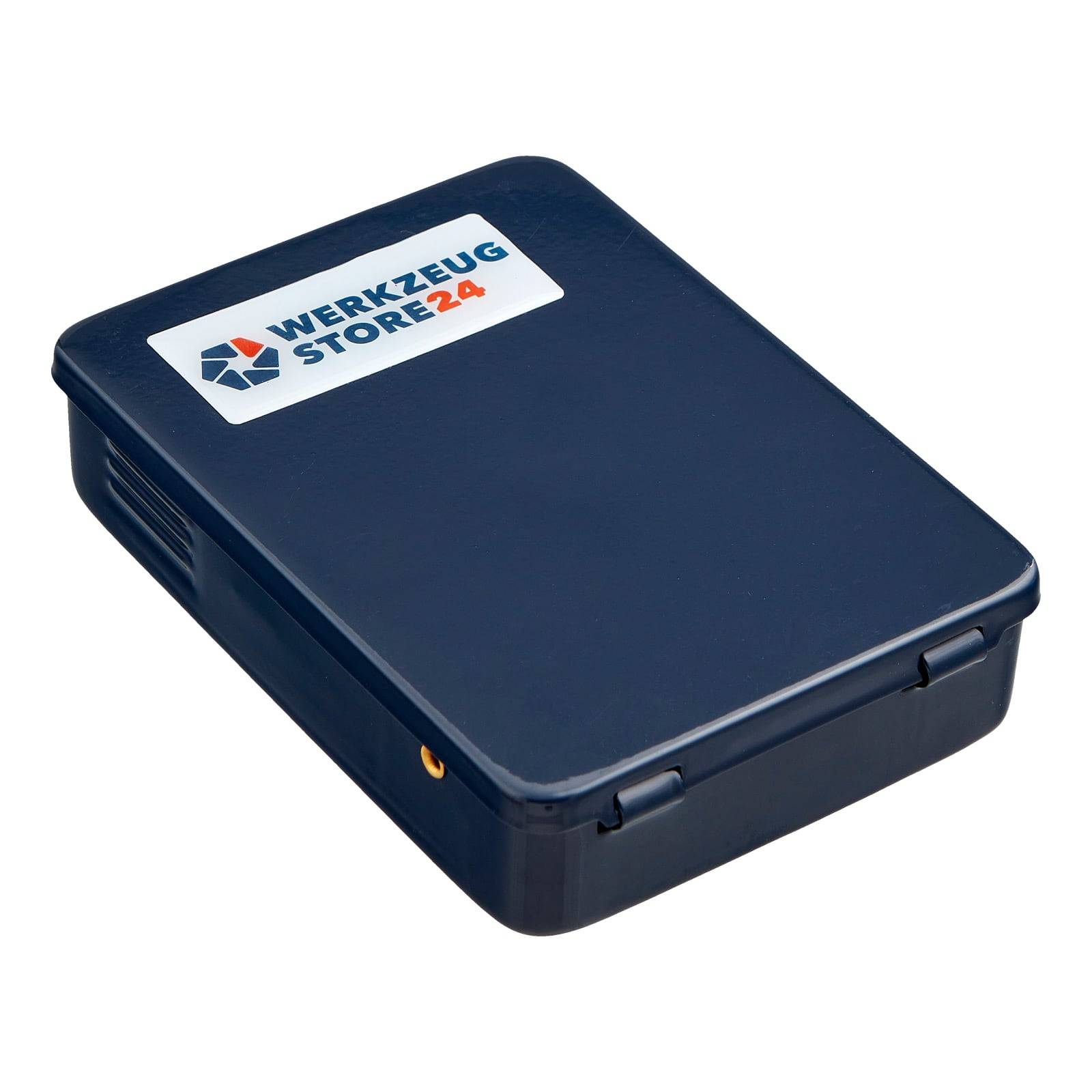Eine marineblaue rechteckige Hülle mit einem 'Werkzeug Store24'-Logo, höchstwahrscheinlich eine Werkzeugkiste oder Aufbewahrungsbox, auf weißem Hintergrund dargestellt.
