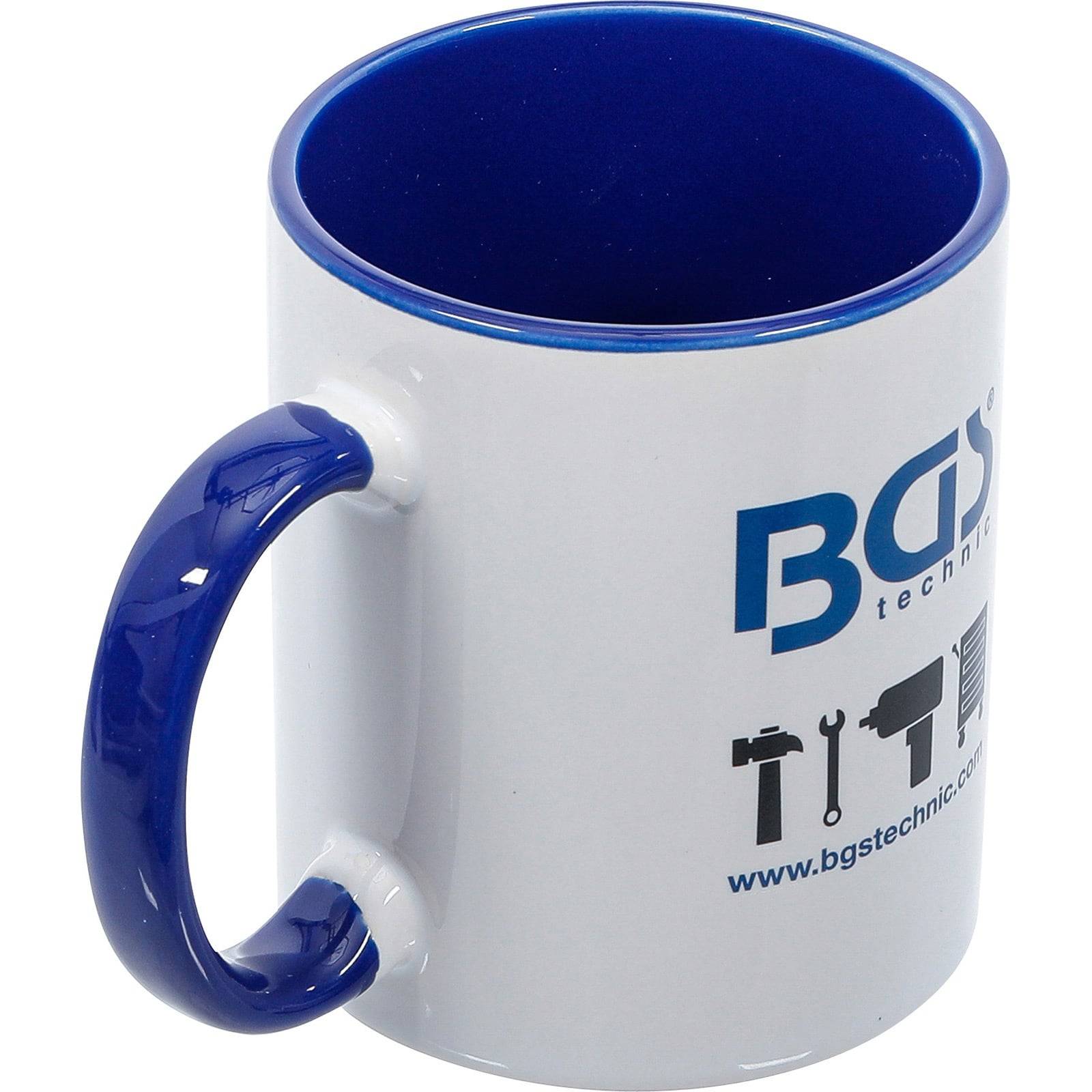 Eine weiße und blaue Tasse mit einem Henkel, versehen mit dem gedruckten Logo und der Website 'BG Stechnic'. Das Innere und der Henkel sind blau.