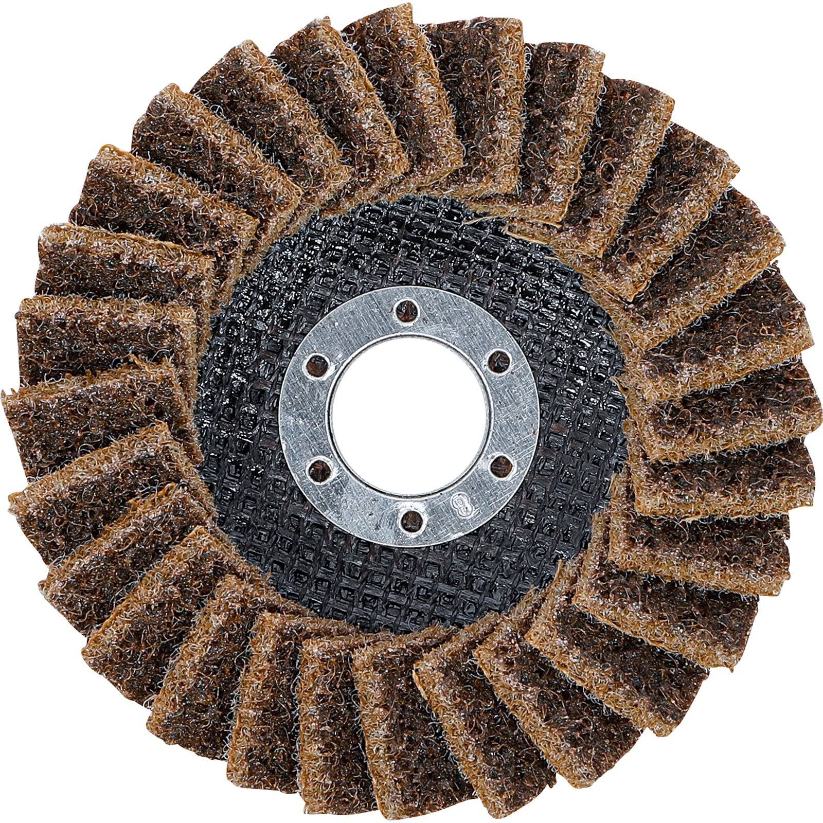 Kreisförmige Schleiflamellenscheibe mit zentraler Metallnabe, bestehend aus geschichteten, rauen Materiallagen, zum Schleifen von Oberflächen.