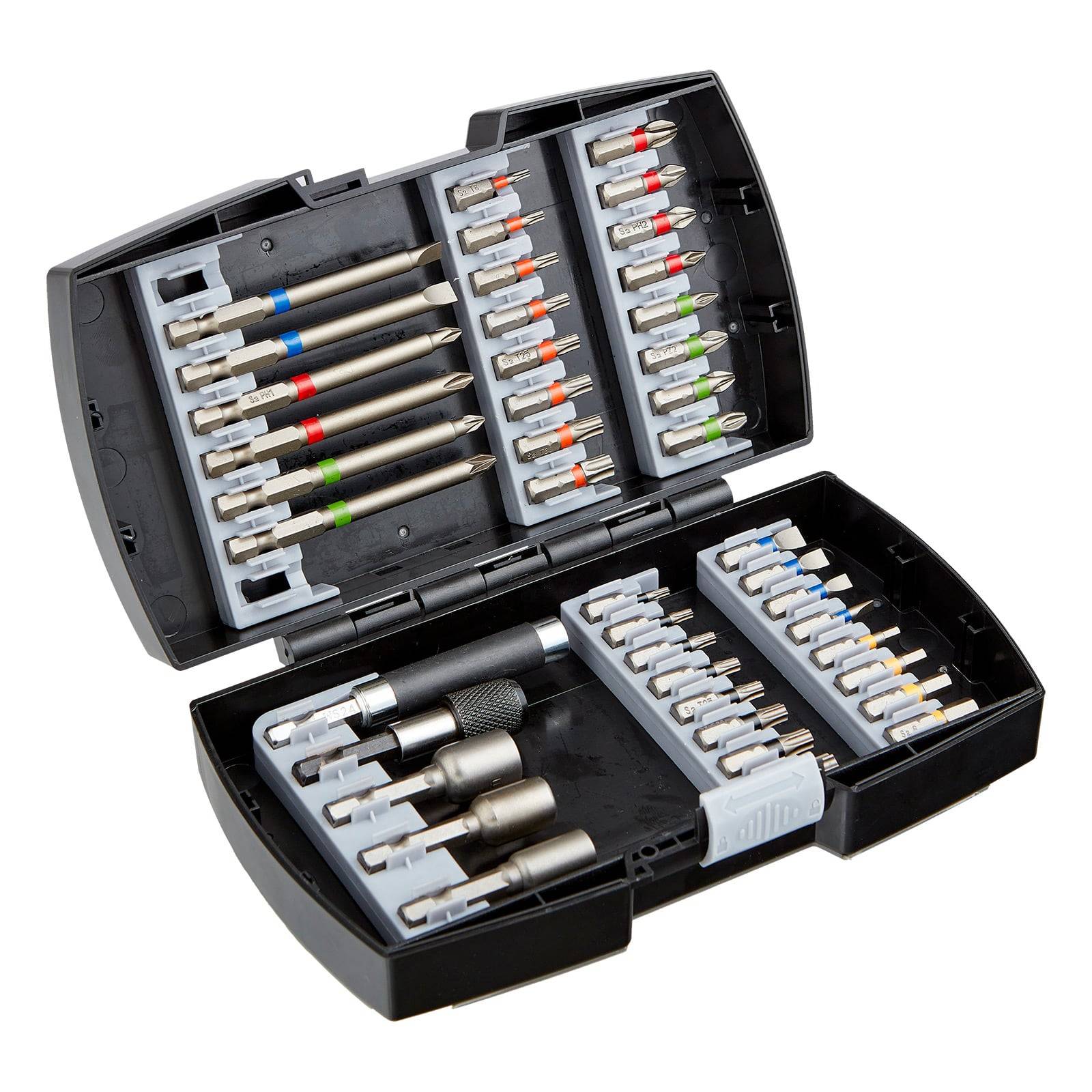 Eine offene Werkzeugausrüstung, die verschiedene Schrauberaufsätze nach Typ und Größe in einem schwarzen Kunststoffkoffer angeordnet zeigt.