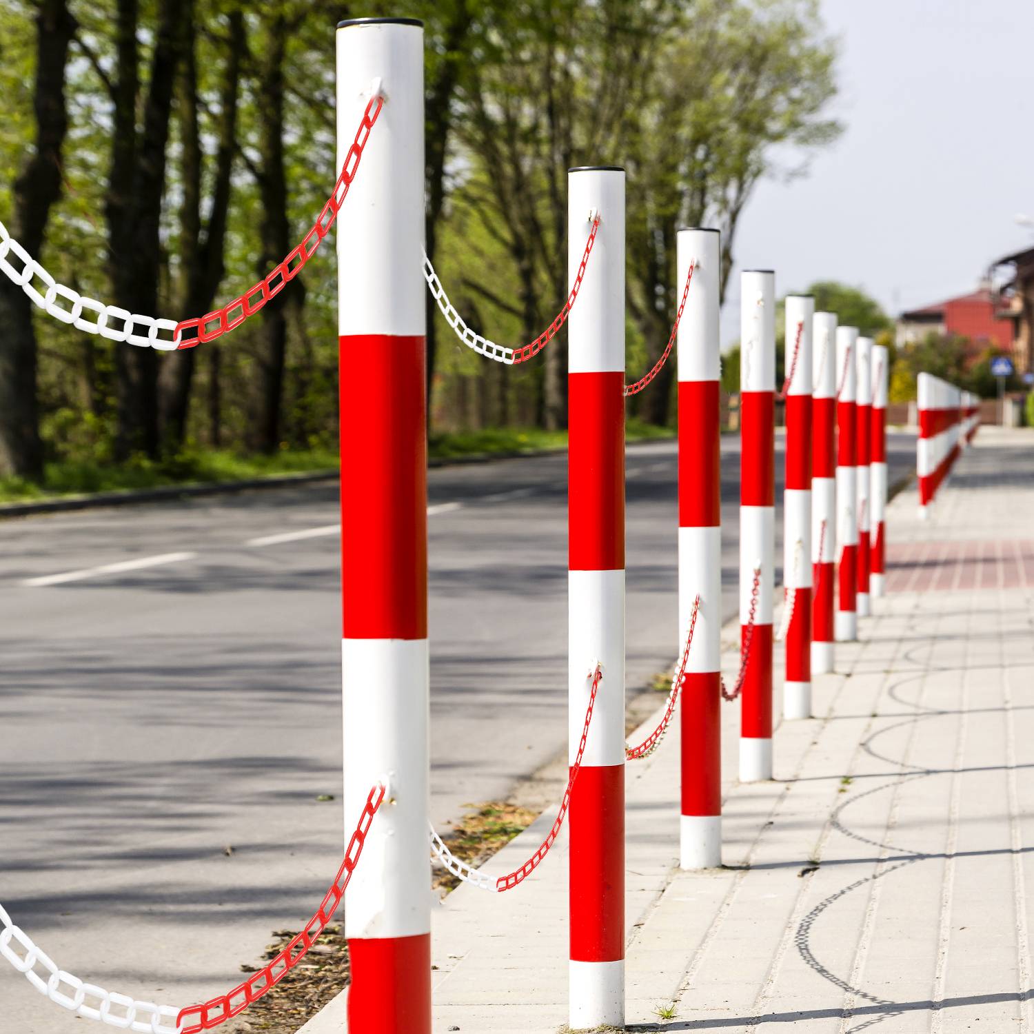 Absperrkette Kunststoffkette Rot Weiß 6mm Stärke für Parkplätze und Parkplatzsperren 25m