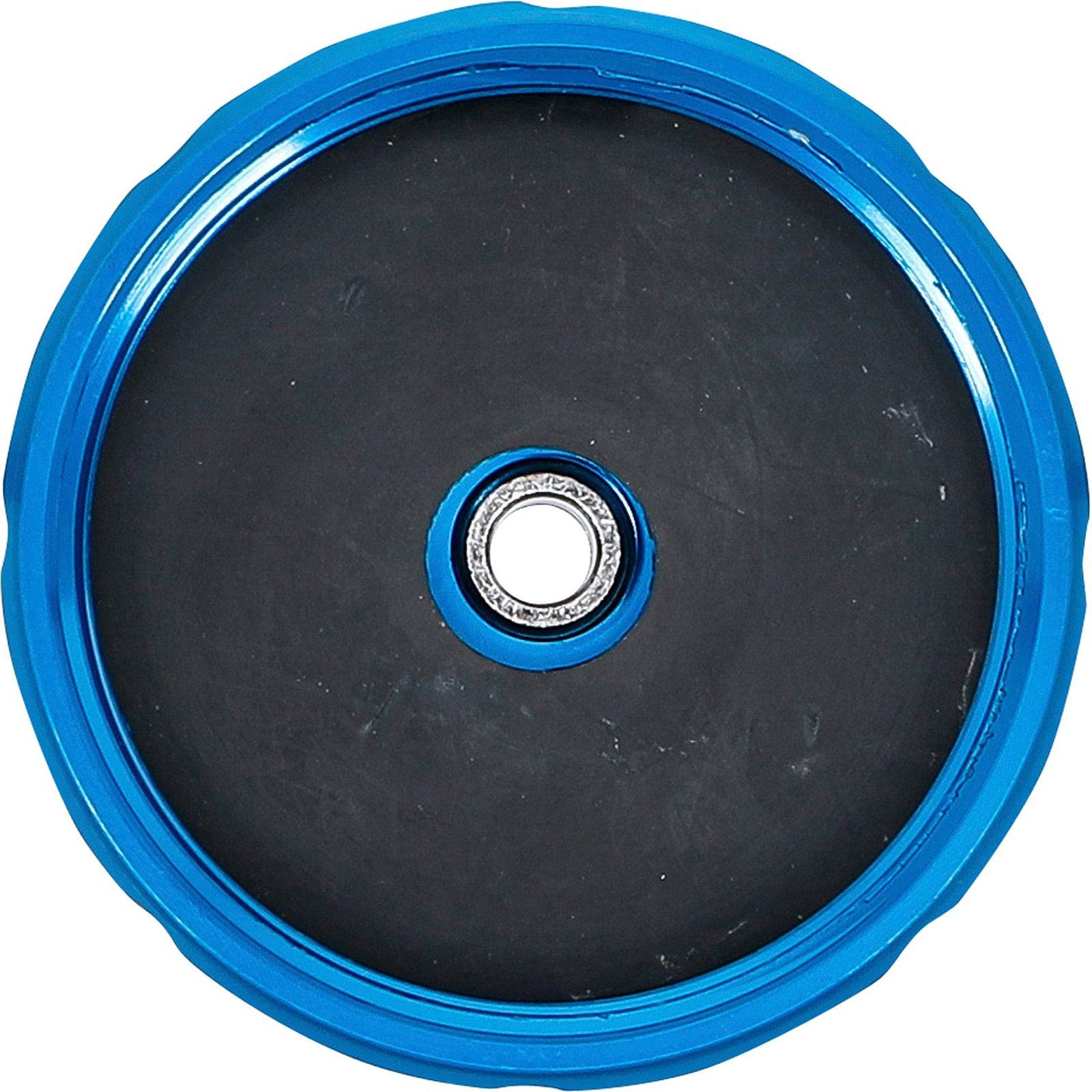 Eine blaue kreisförmige Hantelscheibe mit einem schwarzen Zentrum und einer metallfarbenen Nabe, die für Gewichtheber-Übungen verwendet wird.