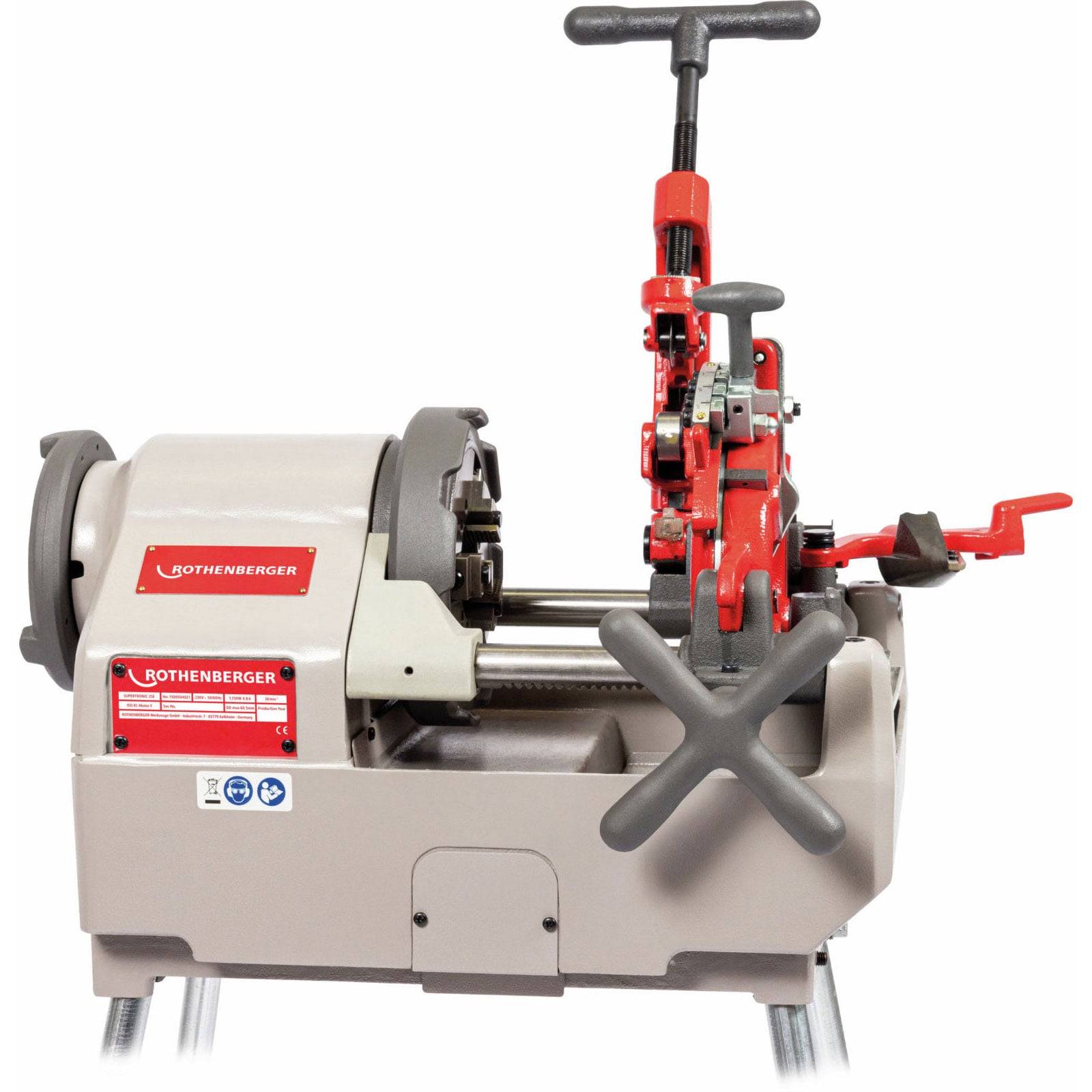 Eine Gewindeschneidmaschine mit Bedienelementen und einer Klemme zum Befestigen von Rohren.