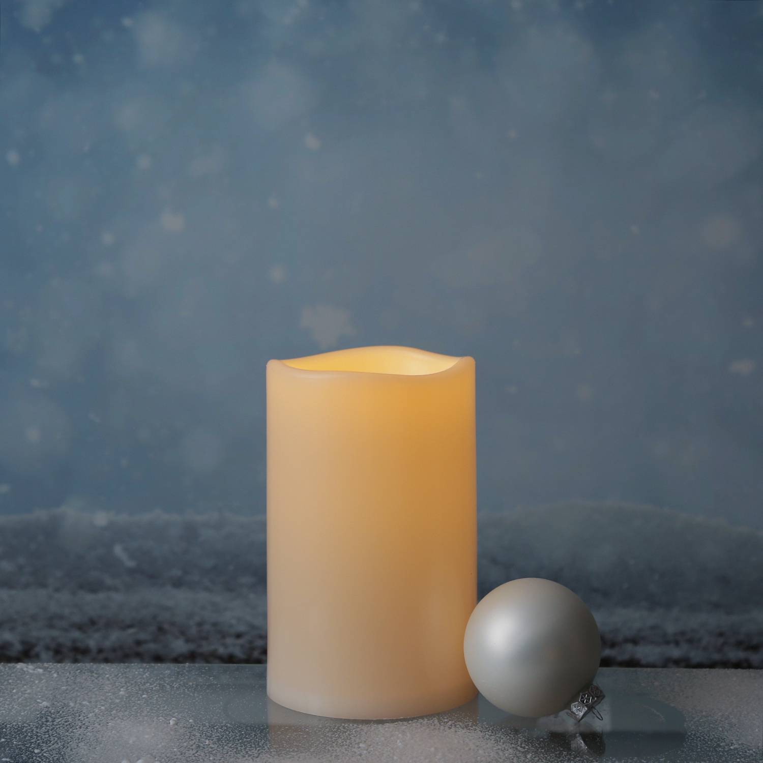 XXL LED Kerze outdoor Kunststoffkerze Timer H: 20cm D: 12,5cm creme für Außen