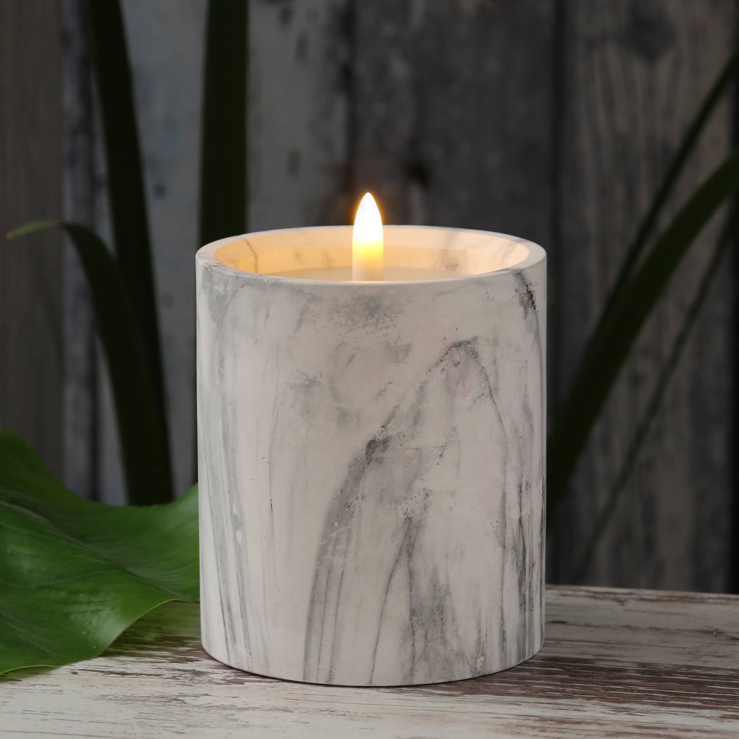 LED Kerze in Marmoroptik Zement Wachs 3D Flamme Timer H: 12cm D: 9cm grau