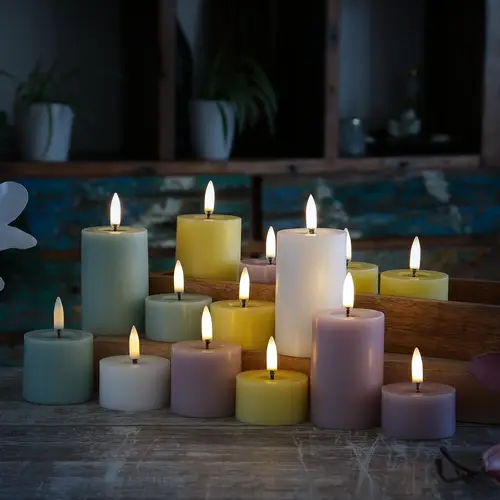 LED Mini Kerze Thea Uyuni Piffany Echtwachs Timer bis 400 Std. H: 7,5cm flieder LED Mini Kerze Thea Uyuni Piffany Echtwachs Timer bis 400 Std. H: 7,5cm flieder