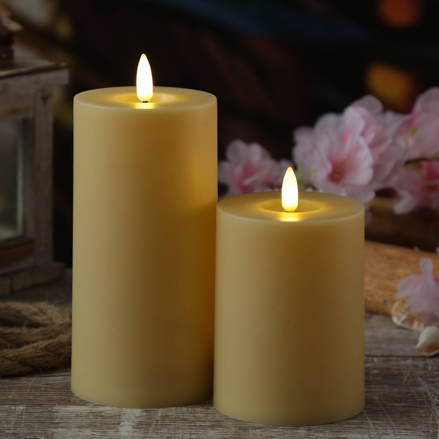 LED Kerze für Außen Garten Balkon flackernd Timer H: 15cm D: 7,5cm creme outdoor