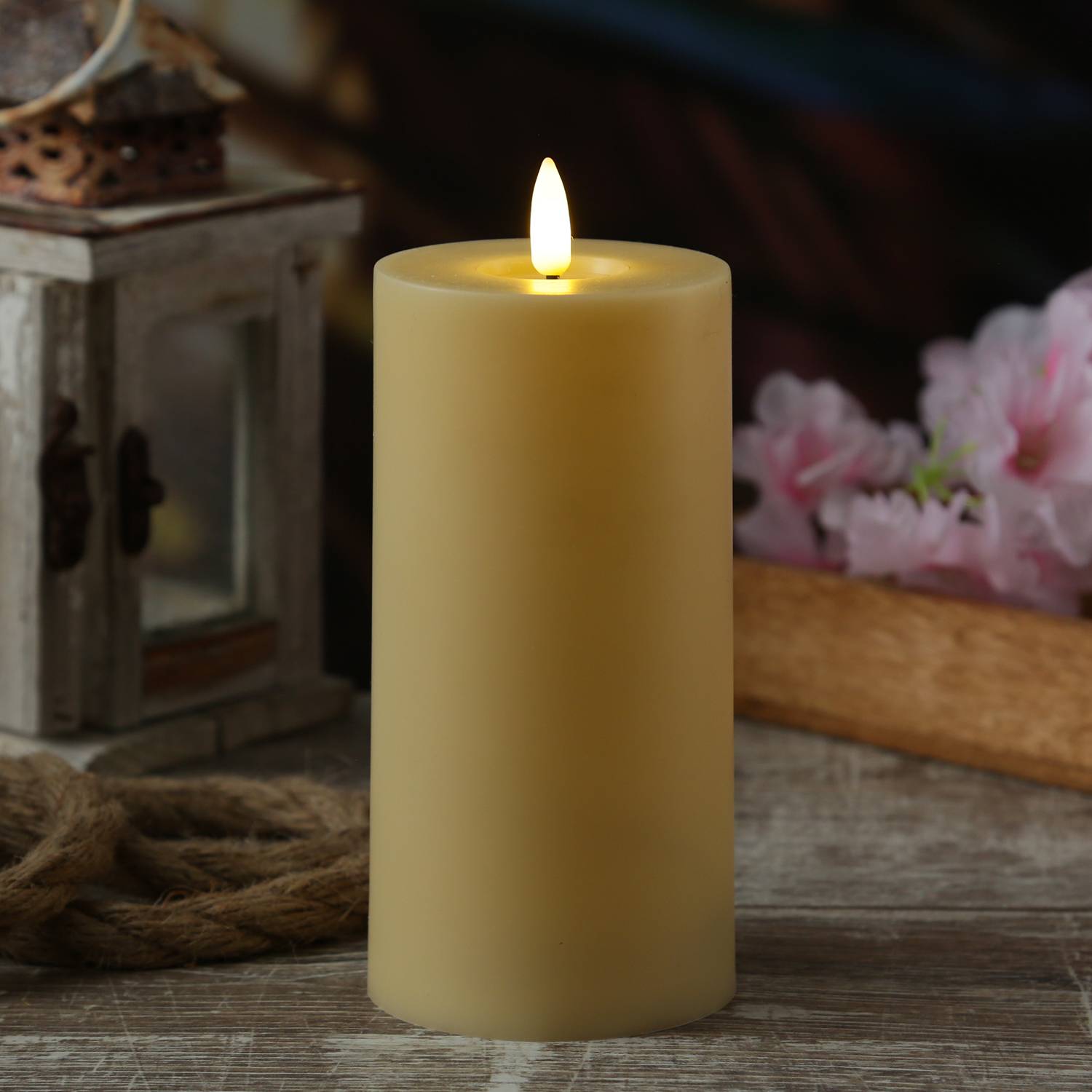 LED Kerze outdoor 7,5x17,5cm für Innen Außen Garten Balkon flackernd Timer creme