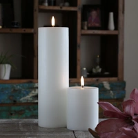 LED Kerze THEA Uyuni Echtwachs weiß Timer H: 10cm D: 7,8cm bis zu 1000Std. LED Kerze THEA Uyuni Echtwachs weiß Timer H: 10cm D: 7,8cm bis zu 1000Std.