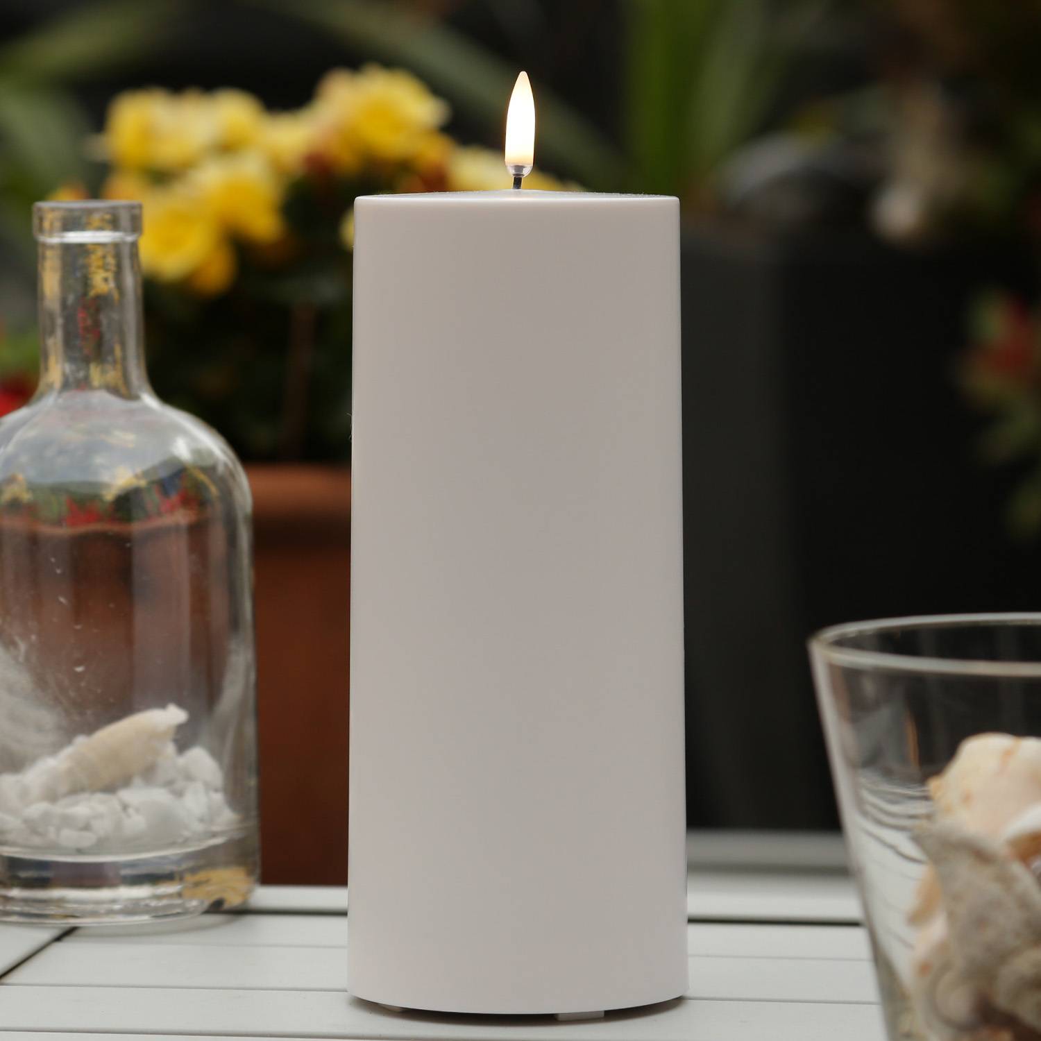 LED Kerze THEA Uyuni Innen/Außen outdoor H: 20cm D: 8,4cm weiß bis zu 2500 Std.