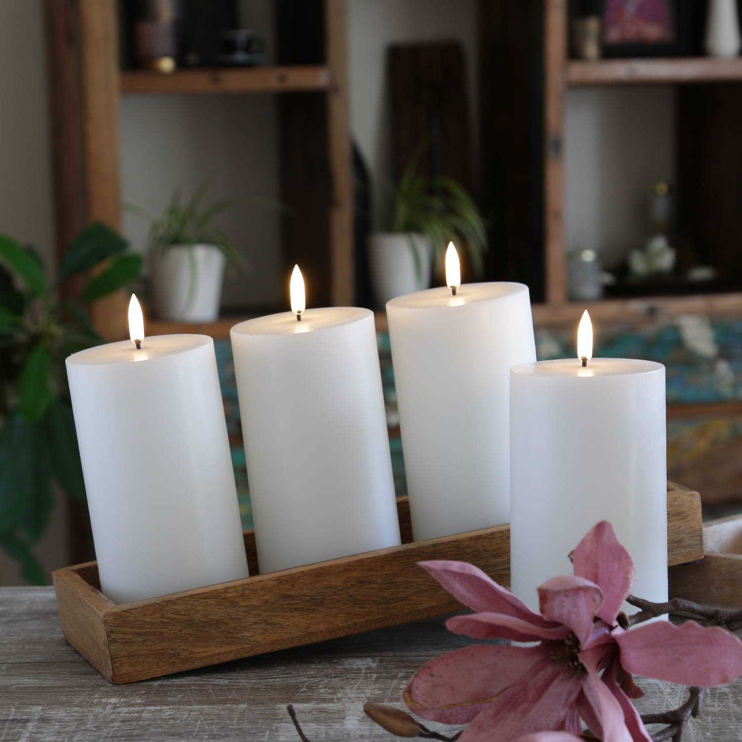 LED Kerzenset THEA Adventskerzen H: 15cm mit Batterien/Fernb. 4er Set weiß