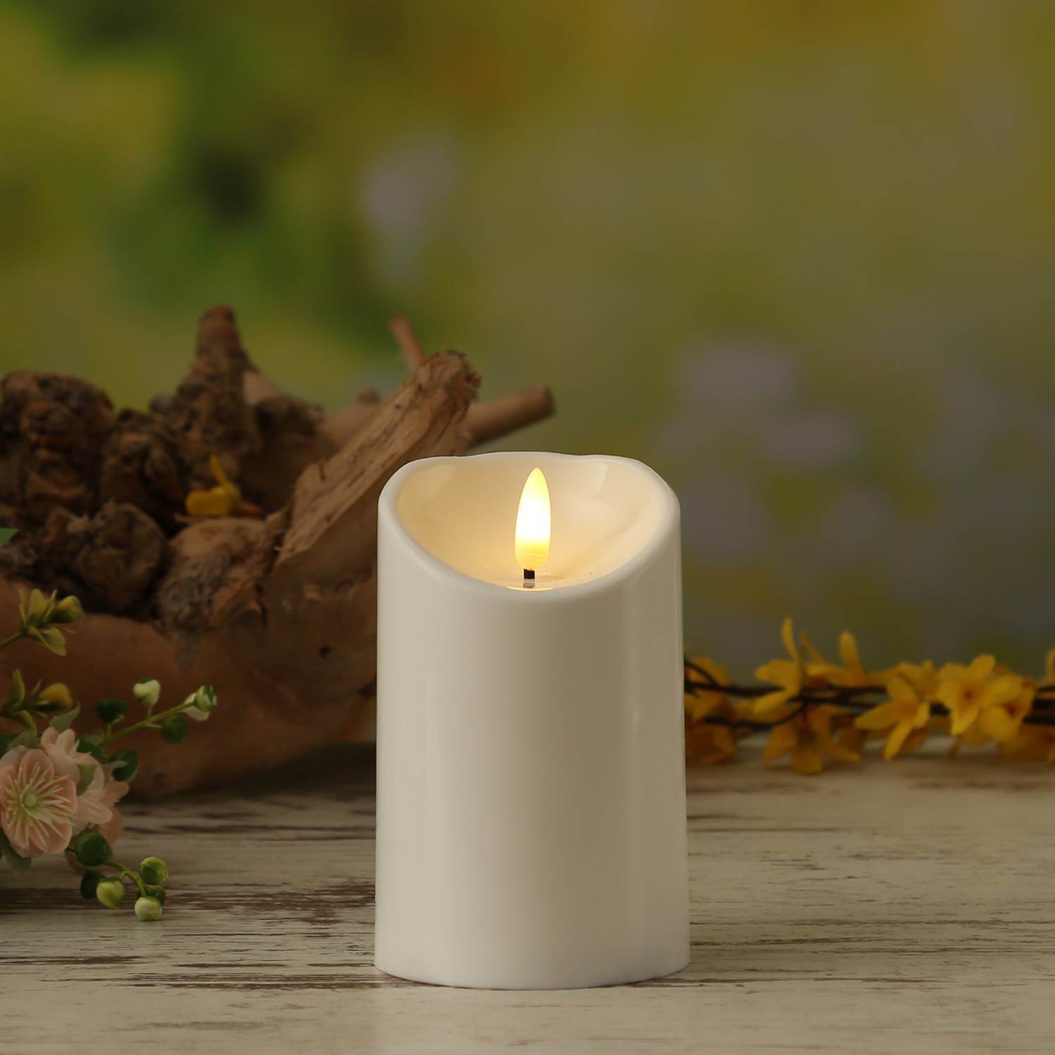 LED Kerze für Außen Balkon Terrasse Garten 3D Flamme flackernd Timer H: 12,5cm